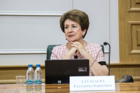Сенатор: Школьникам важно объяснить, что ИИ не должен подменять учебный процесс
