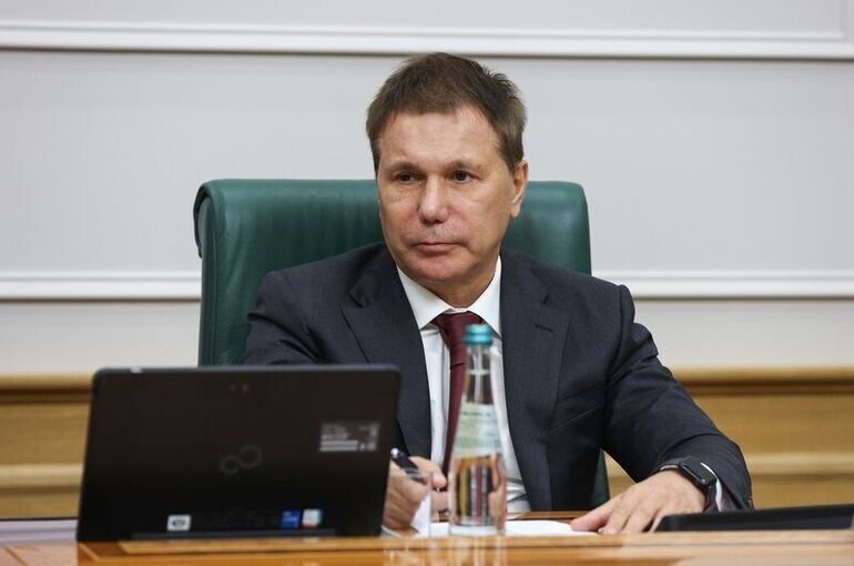 Сенатор Зубарев прокомментировал снижение цен на рыбу
