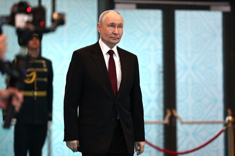 Путин: РФ может сравнять с землей всех, кто захочет сравнять с землей базы на ее территории