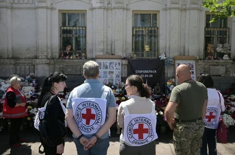 РИА Новости: Родители погибшего в Старобельске ребенка отказались говорить с МККК