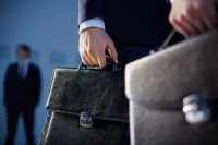 Из иностранных офшоров на остров Русский в феврале вернулись 75 компаний