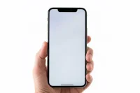 Приложение мессенджера «Макс» пропало из App Store