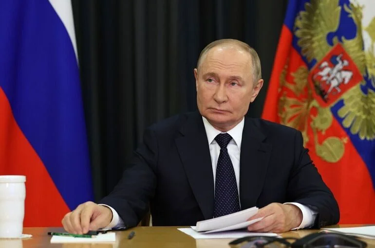 Путин назвал основную проблему с макроэкономикой России