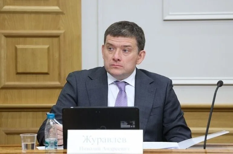 Сенатор Журавлев призвал поддерживать компании с высоким ЭКГ-рейтингом
