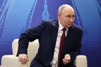 Путину на ПМЭФ передали привет от Трампа