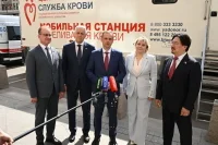 Депутаты Госдумы сдали кровь в рамках донорской акции