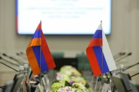 В посольстве РФ в Армении возмутились осквернением мемориала ВОВ в Гюмри