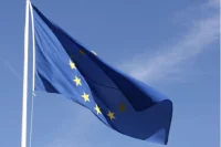 Эксперт: Евросоюзу нужно устраивать шоу, чтобы скрыть свои провалы