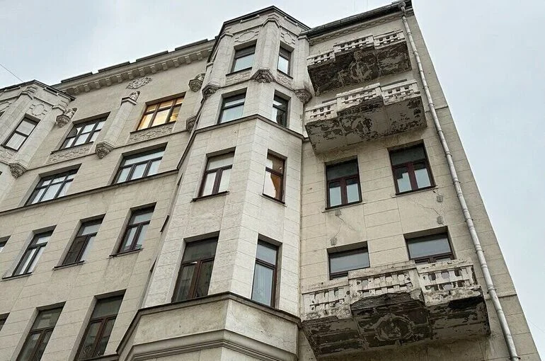 Регионы смогут продавать аварийные памятники архитектуры через единого агента
