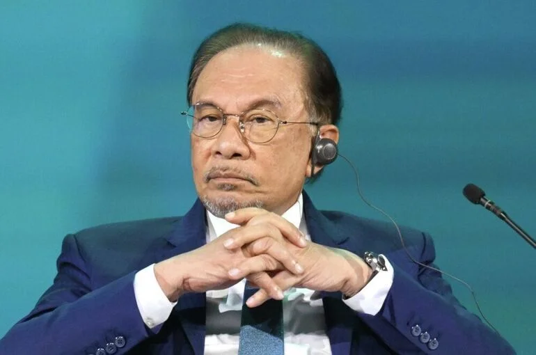 Премьер Малайзии указал на лицемерие Запада в отношении ситуации в Газе
