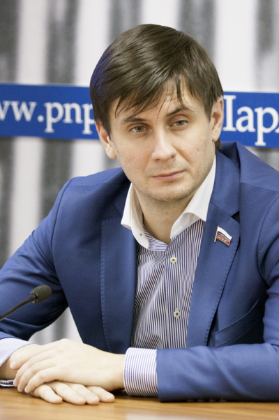 Вадим Деньгин: Многие люди думают, что они интересуются Интернетом, а на самом деле Интернет интересуется ими