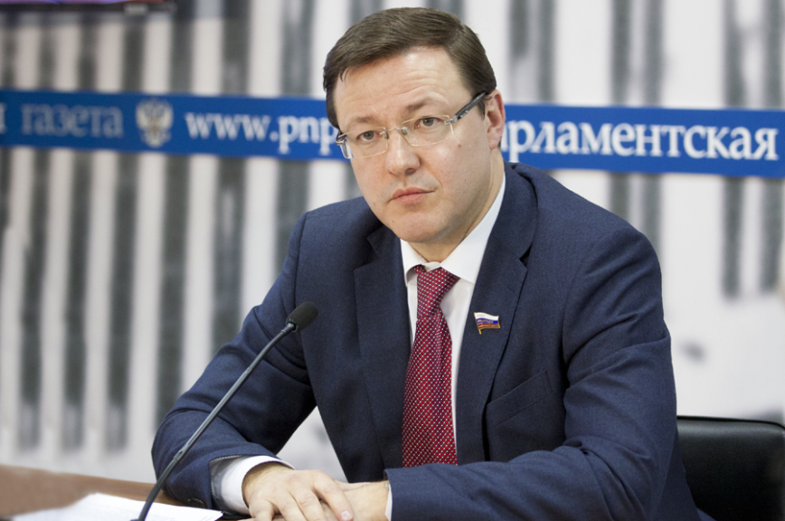 Дмитрий Азаров: Положительный образ местных властей в региональных СМИ не должен быть проплачен