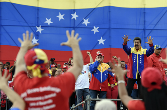 Боливарианская революция сменяется «цветной»