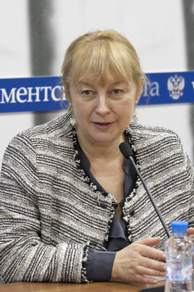 Елена Вартанова