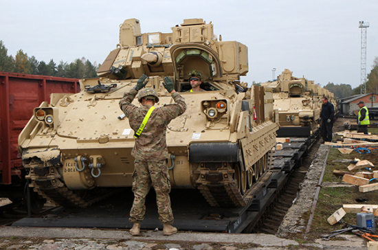 Лондон готов к военной пиар-поддержке Балтии