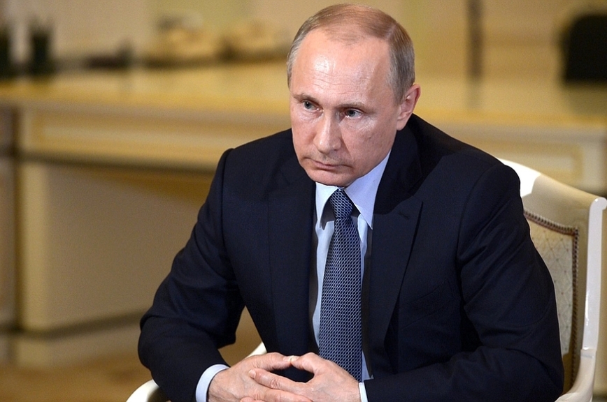 Путин призвал «не размазывать» выделенные на науку деньги