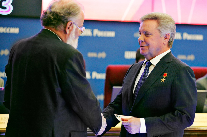 Борис Громов: Предыдущий опыт работы поможет мне, уже в должности депутата Госдумы, иначе взглянуть на проблемы России