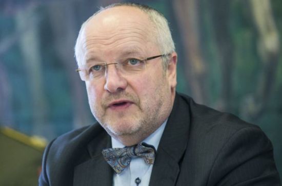 Литовская оппозиция пытается уволить министра обороны