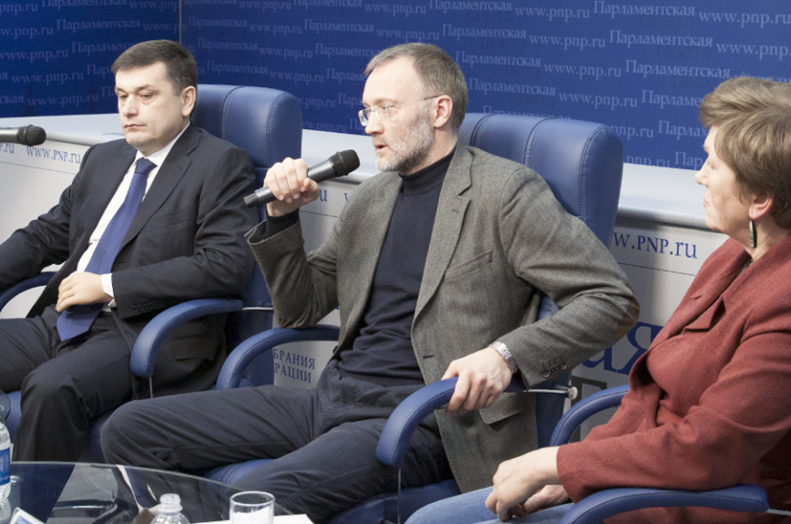 Михаил Погребинский: У украинских властей достаточно ресурсов, чтобы установить контроль в большинстве регионов страны