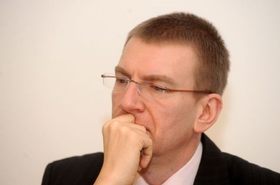 Глава МИД Латвии против приравнивания местных русских к африканским беженцам