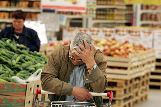 Цены на продукты снижаются, но не в России