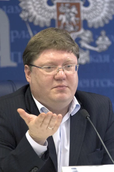 Андрей Исаев: Рострудинспекция может получить право на переоформление трудовых договоров