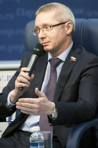 Олег Казаковцев: Настало время говорить о наполнении региональных бюджетов
