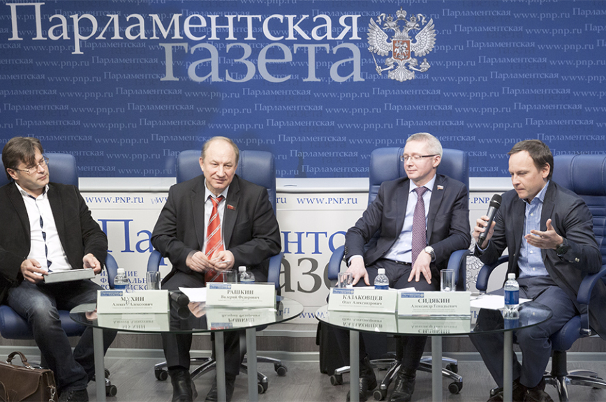 Степан Киричук: Министерство финансов было вынуждено разработать законопроект об отрешении губернаторов за долги