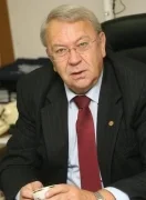 Владимир Евгеньевич Фортов