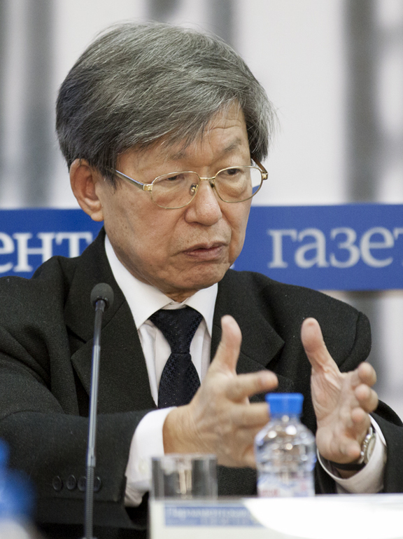 Ведущий научный сотрудник Центра Корейских исследований Института Дальнего Востока РАН Ким Ен Ун