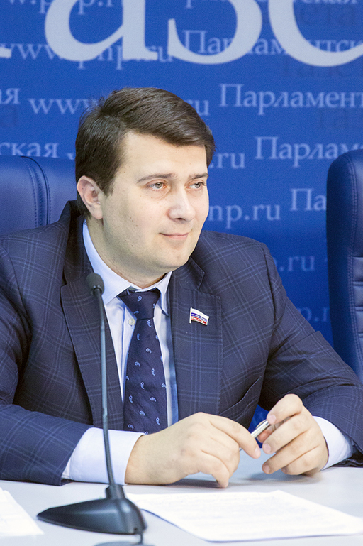 Член Комитета Государственной Думы по природным ресурсам, природопользованию и экологии Олег Лебедев