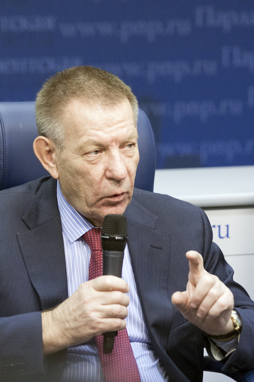 Первый заместитель Председателя Комитета по охране здоровья Николай Герасименко