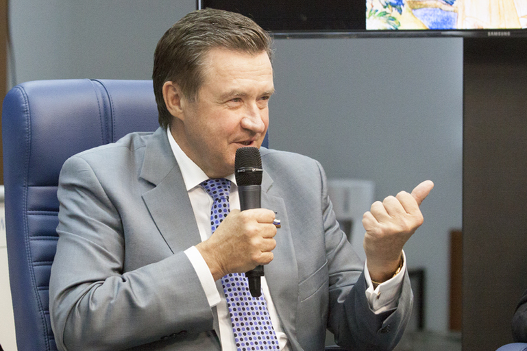 Председатель Комитета Совета Федерации по бюджету и финансовым рынкам Сергей Рябухин 