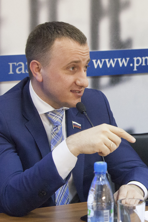 Депутат Госдумы Антон Ищенко