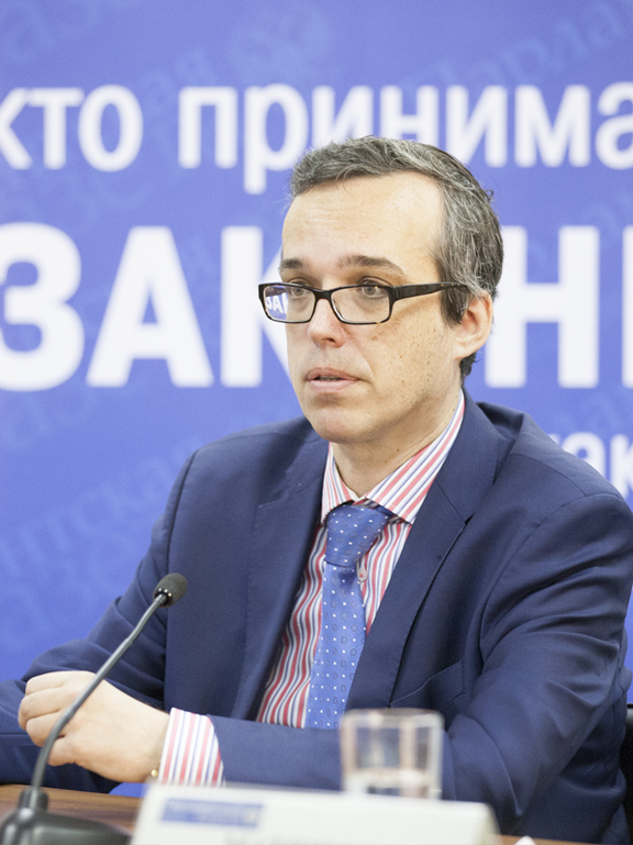 Исполнительный директор политологического центра «Север-Юг» Алексей Власов 