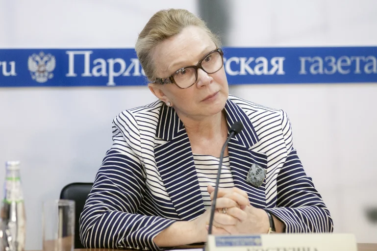 Первый заместитель председателя Комитета Совета Федерации по социальной политике Людмила Косткина