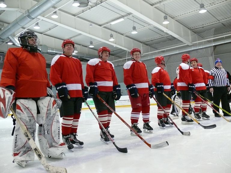 Построение перед началом матча