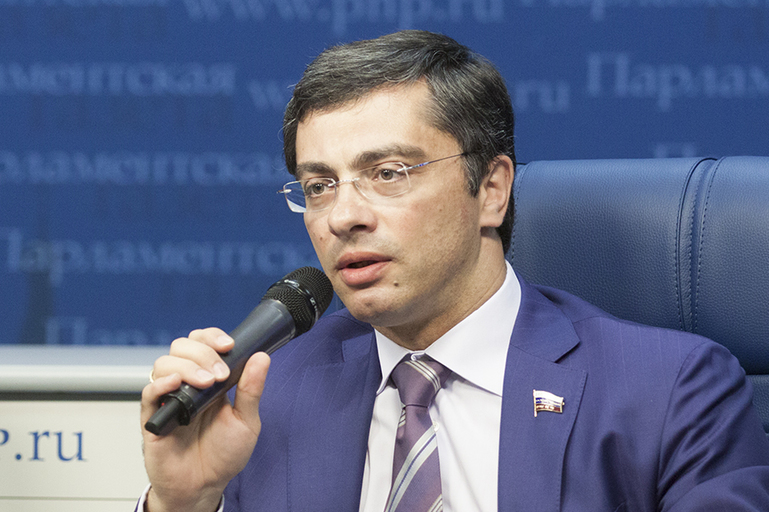 Заместитель председателя Комитета Госдумы по промышленности, первый вице-президент СоюзМаш России Владимир Гутенёв