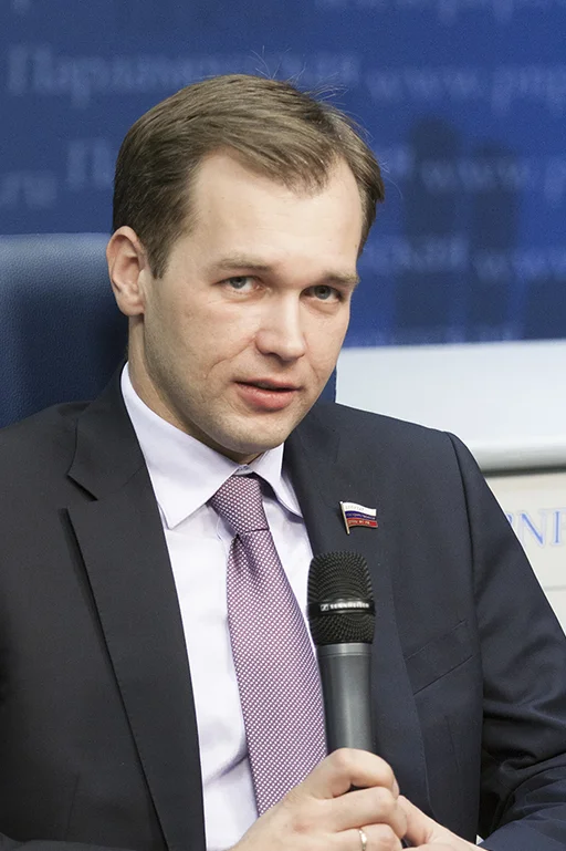 Член комитета Государственной Думы по бюджету и налогам Дмитрий Ушаков
