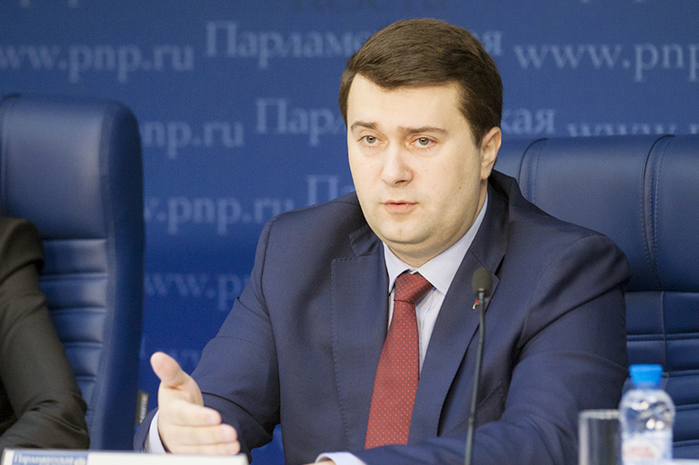 Член Комитета Государственной Думы по природным ресурсам, природопользованию и экологии Олег Лебедев