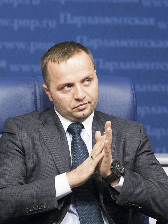 Заместитель Председателя Комитета Совета Федерации по конституционному законодательству, правовым и судебным вопросам, развитию гражданского общества Константин Добрынин