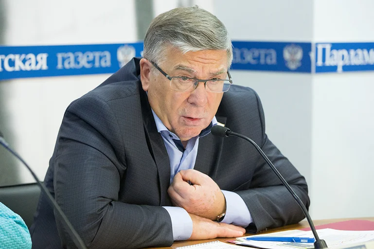 Председатель Комитета Совета Федерации РФ по социальной политике Валерий Рязанский