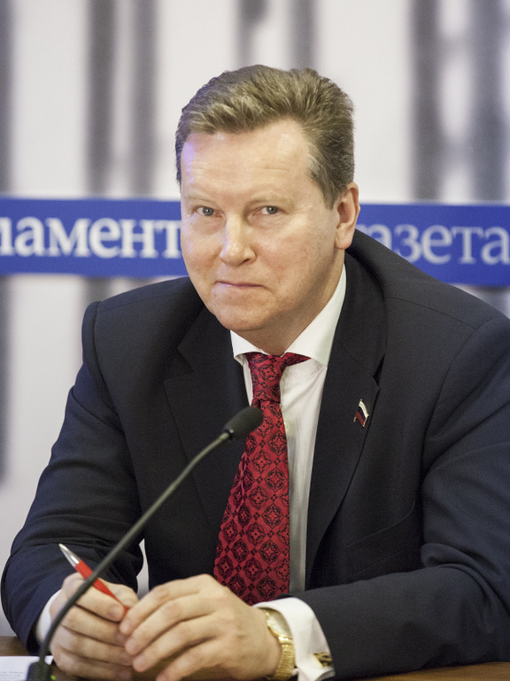 Член Комитета Государственной Думы по транспорту Олег Нилов