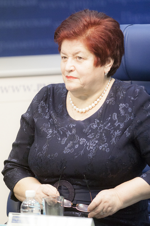 Заместитель председателя Комитета Совета Федерации по социальной политике Людмила Козлова