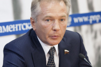 Член Комитета Совета Федерации по международным делам Валерий Пономарёв