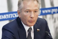 Член Комитета Совета Федерации по международным делам Валерий Пономарёв