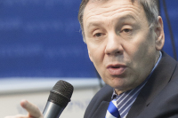 Модератор круглого стола, член Общественной палаты РФ, директор Института политических исследований Сергей Марков