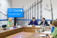 Участники дискуссии