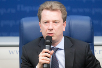 Первый заместитель председателя Комитета Госдумы по образованию Владимир Бурматов