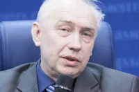 Кандидат исторических наук, доцент, член научно-методического совета РосНОУ, член Совета факультета бизнес-технологий в туризме, член правления Общества изучения русской усадьбы Александр Фролов